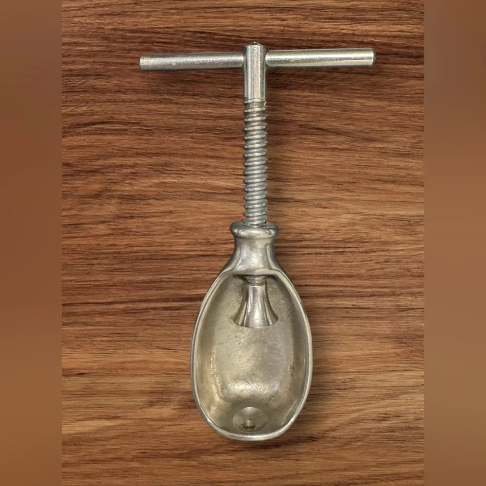 Vintage 1940’s HMQ Henry M Quackenbush Handheld Metal Turn Screw Nut Cracker